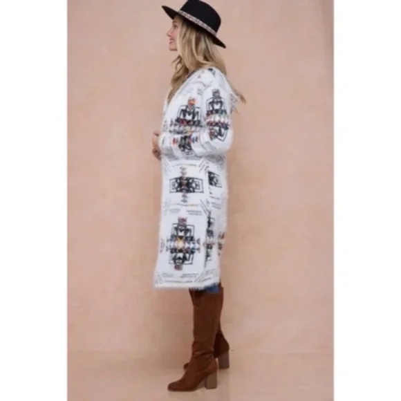 Aztec Rainbow Boho Cowichan Jacquard Eyelash Fuzzy Cardigan Knit Sweater - Picture 4 of 7